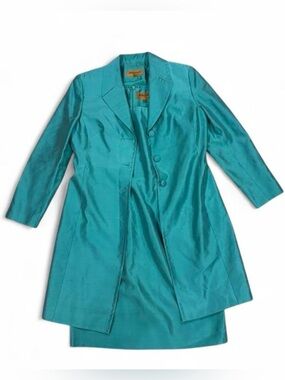 Vintage Bergamo by EBI silk turquoise suit dress